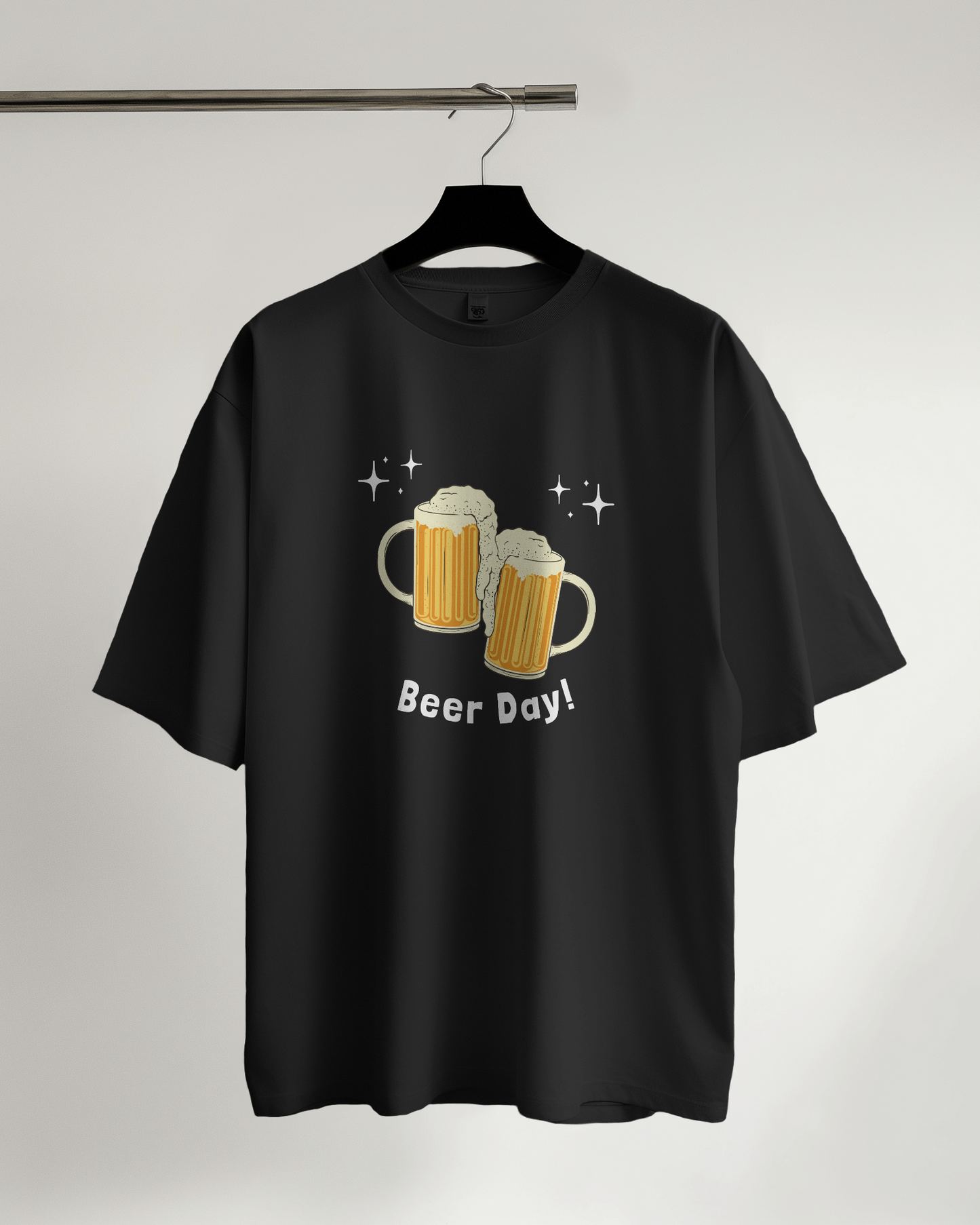 Unisex Oversized Classic T-Shirt - Beer Day!