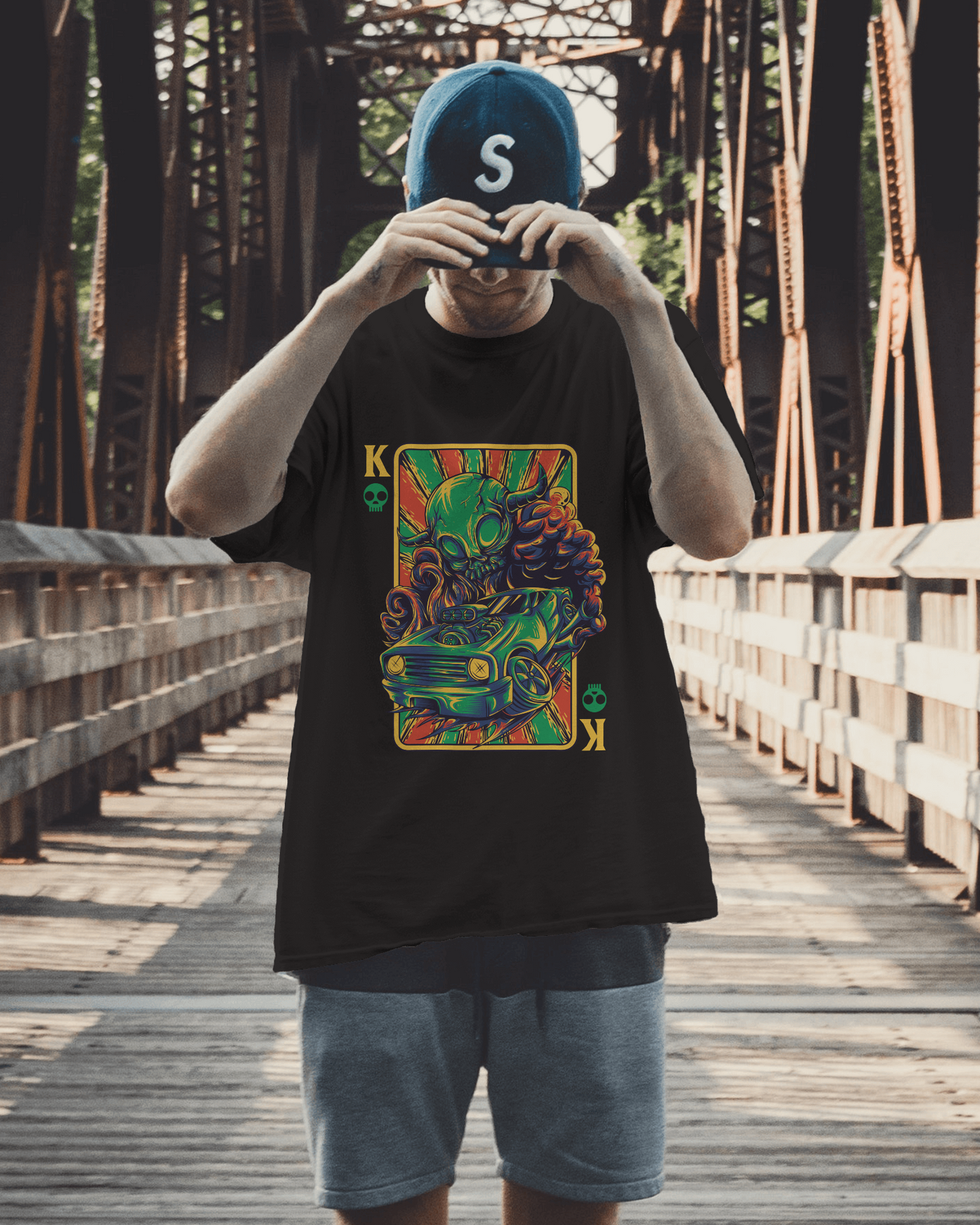 Unisex Oversized Standard T-Shirt - King