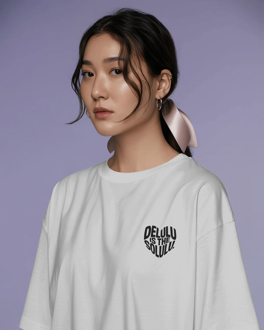 Unisex Oversized Standard T-Shirt - Delulu is the Solulu