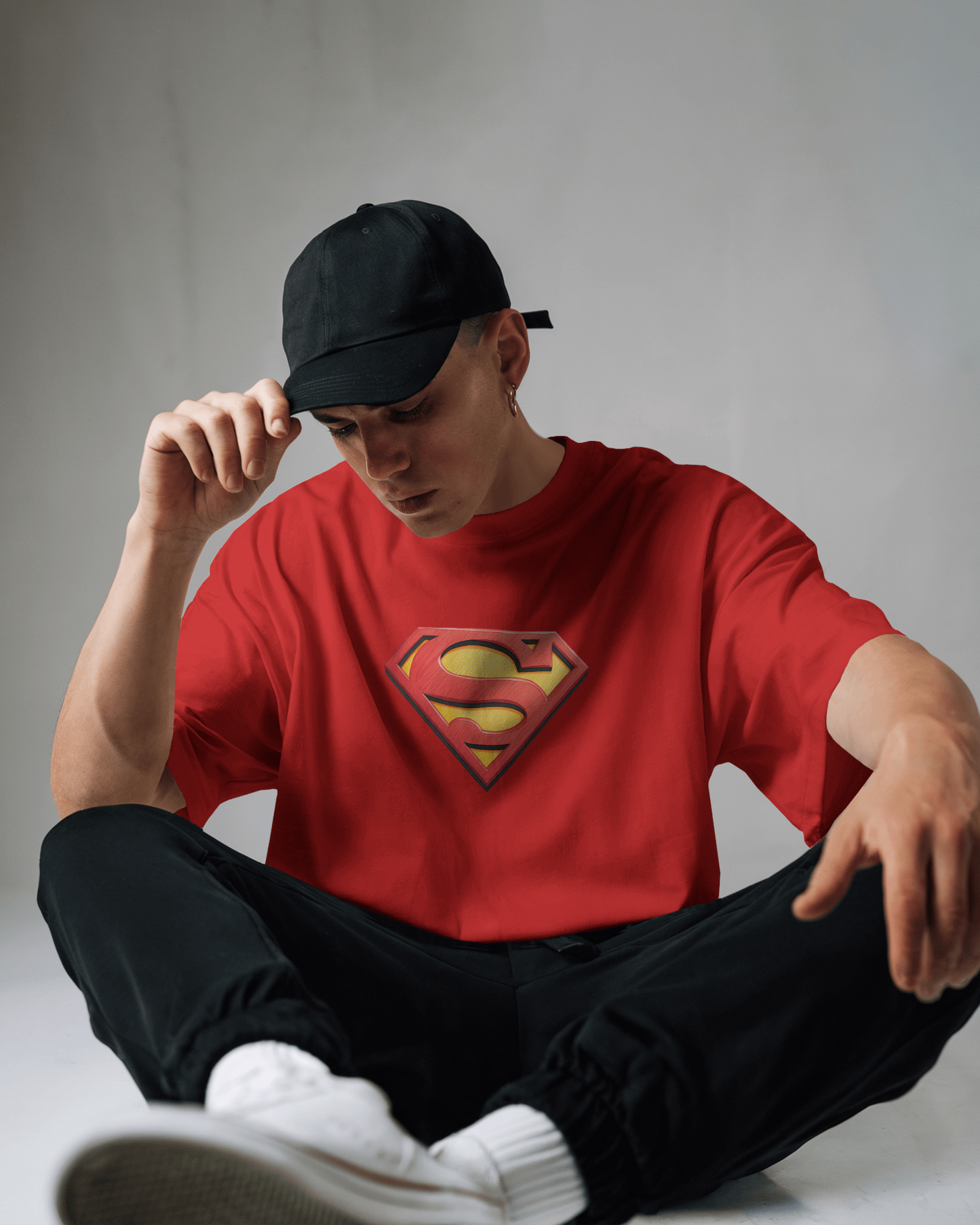 Unisex Oversized Classic T-Shirt - Superman Logo
